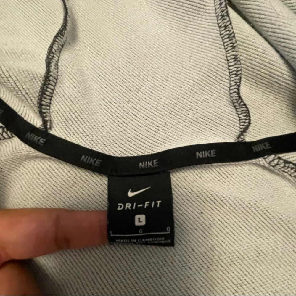 Nike Dri Fit Full Zip Hoodie Gray Men’s Size Large Athletic Drawstring Casual - Picture 3 of 14